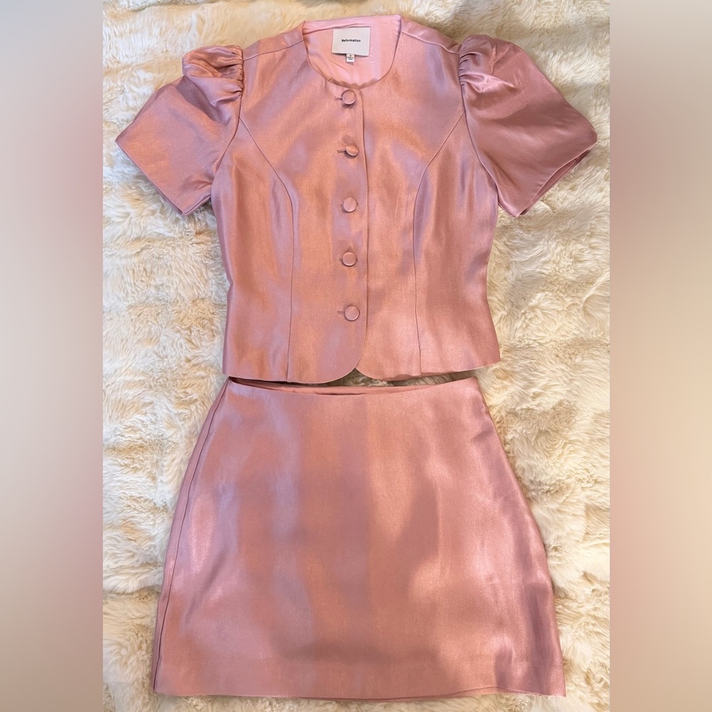 Reformation Mika Two Piece In Bubblegum, brand new, No flaws, without tags. - Picture 10 of 10